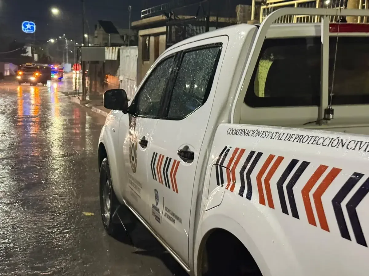 Las lluvias recientes han generado inundaciones y escenarios de riesgo en varios municipios de Chihuahua.