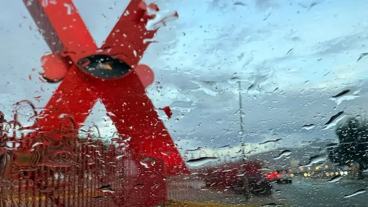 Una nueva tormenta se registrará en Ciudad Juárez, afectando vialidades y acumulaciones de agua.