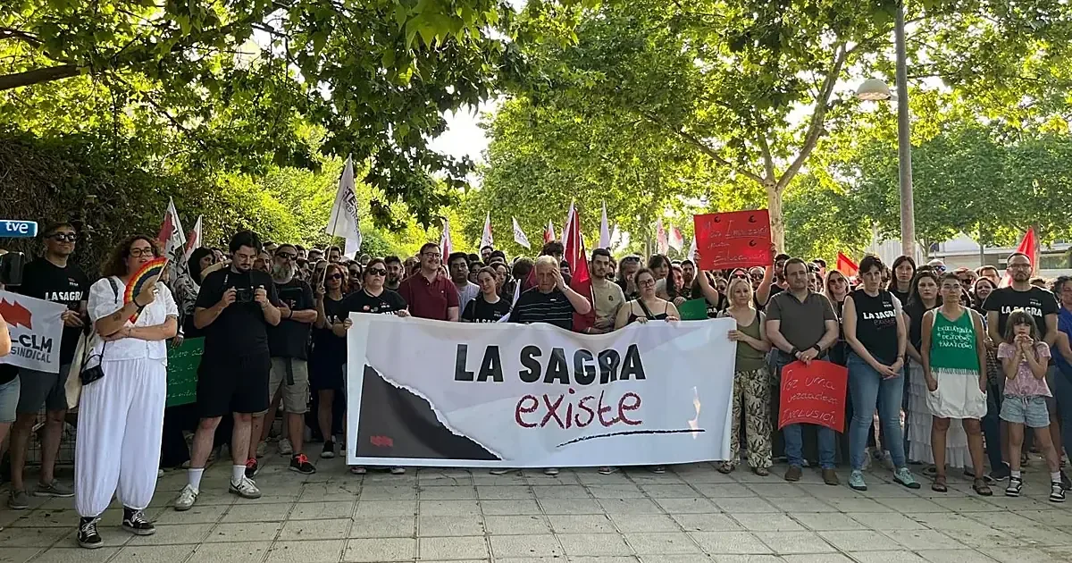 Docentes y familias exigen al Gobierno regional soluciones inmediatas para la educación en Castilla-La Mancha.