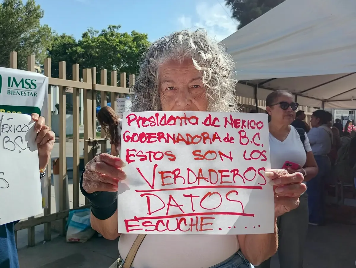 La falta de insumos y personal en hospitales de Tijuana agrava la atención médica, afectan a pacientes y trabajadores.