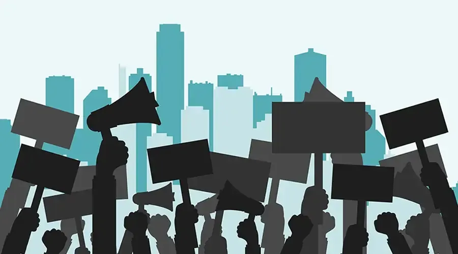 Colectivos sociales aprovechan el evento para exigir atención a sus demandas.