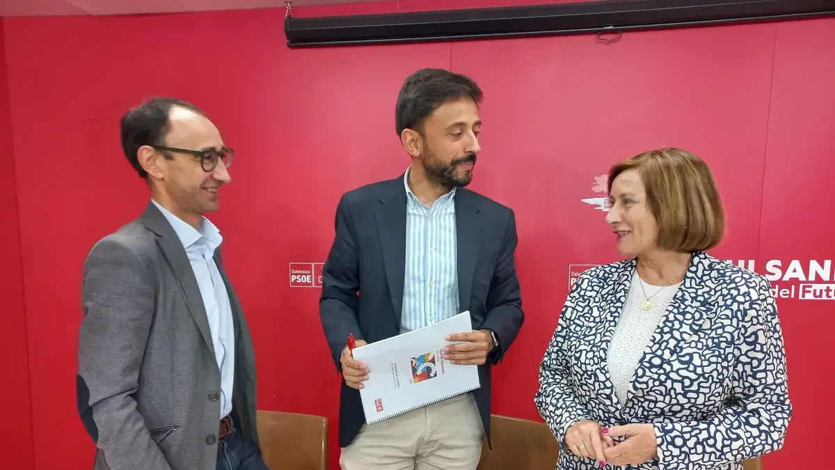 Los socialistas critican la inacción de la derecha en Castilla y León tras las elecciones.