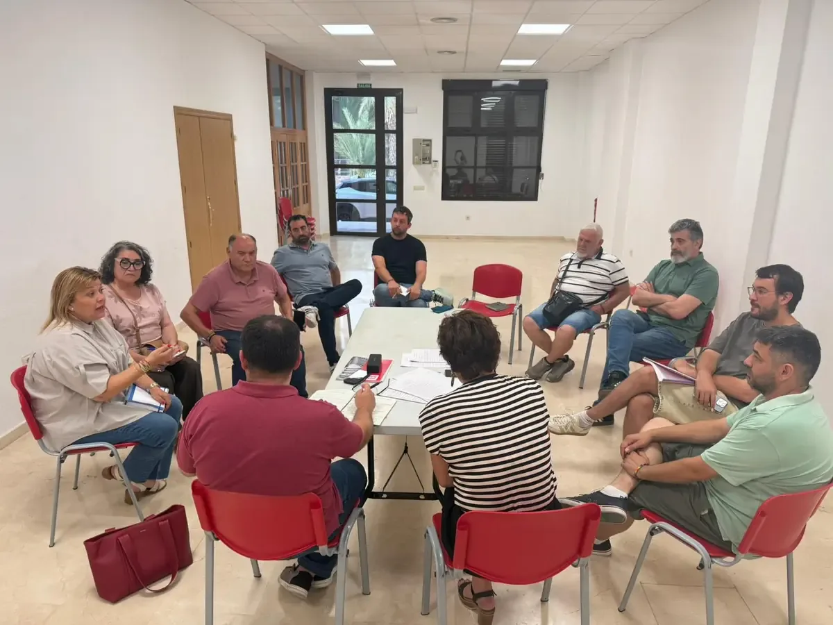 Diputados socialistas enfatizan la insuficiencia de los presupuestos de la Generalitat y exigen mejoras en servicios e infraestructuras.