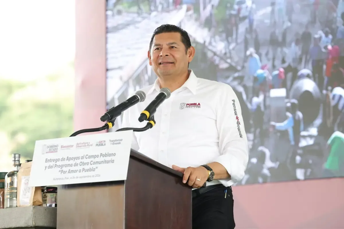 La rehabilitación de la carretera beneficiará a varias comunidades y mejorará la seguridad vial.