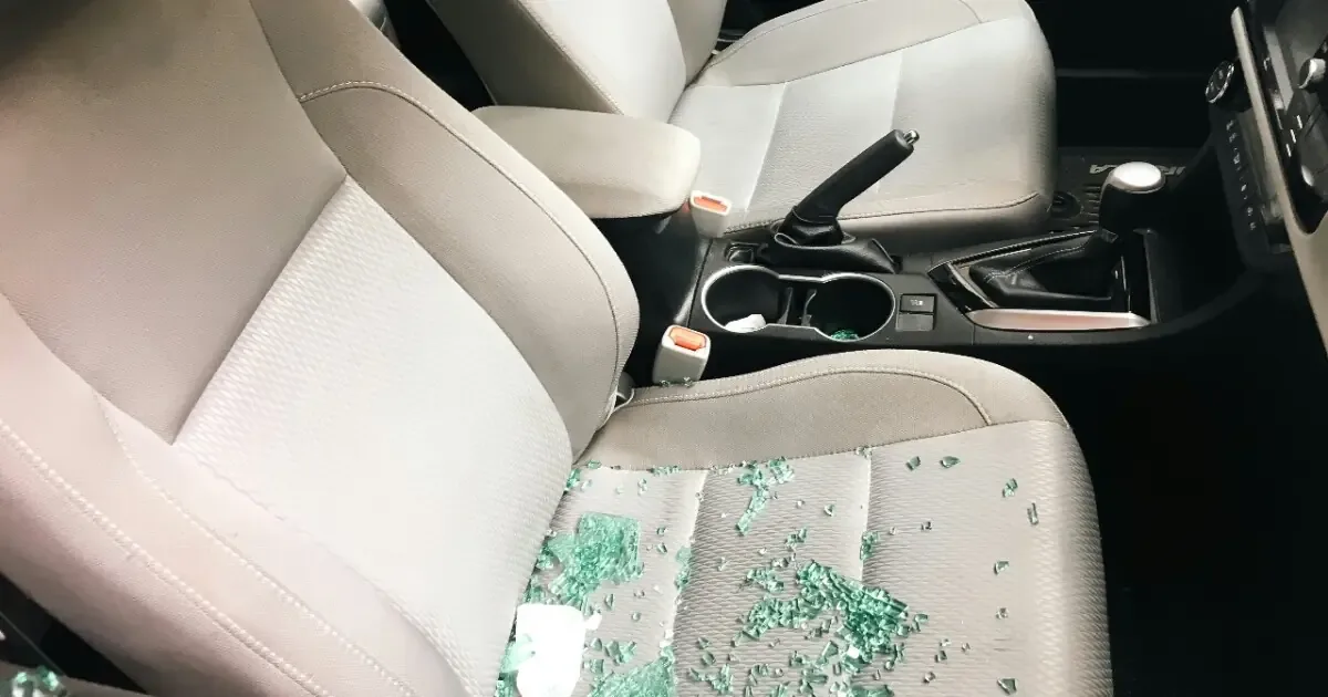 La creciente inseguridad en Puebla reflejada en el aumento del robo de autos.