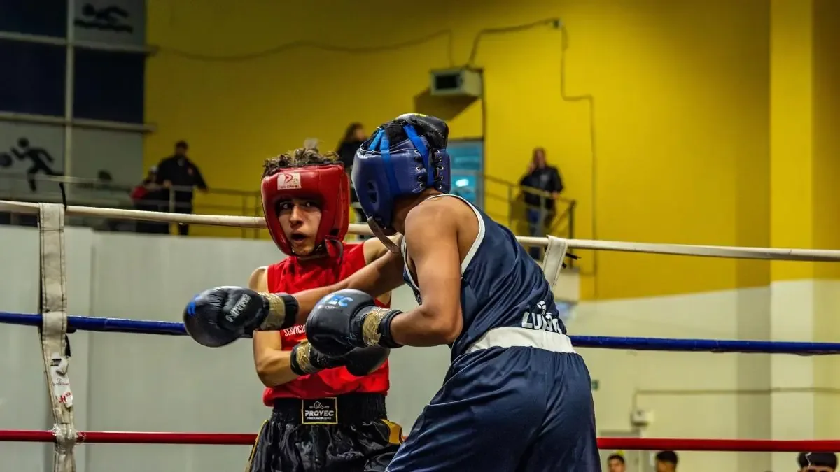 Gabriela Sánchez impulsa la Universidad del Deporte y programas para jóvenes en Puebla.