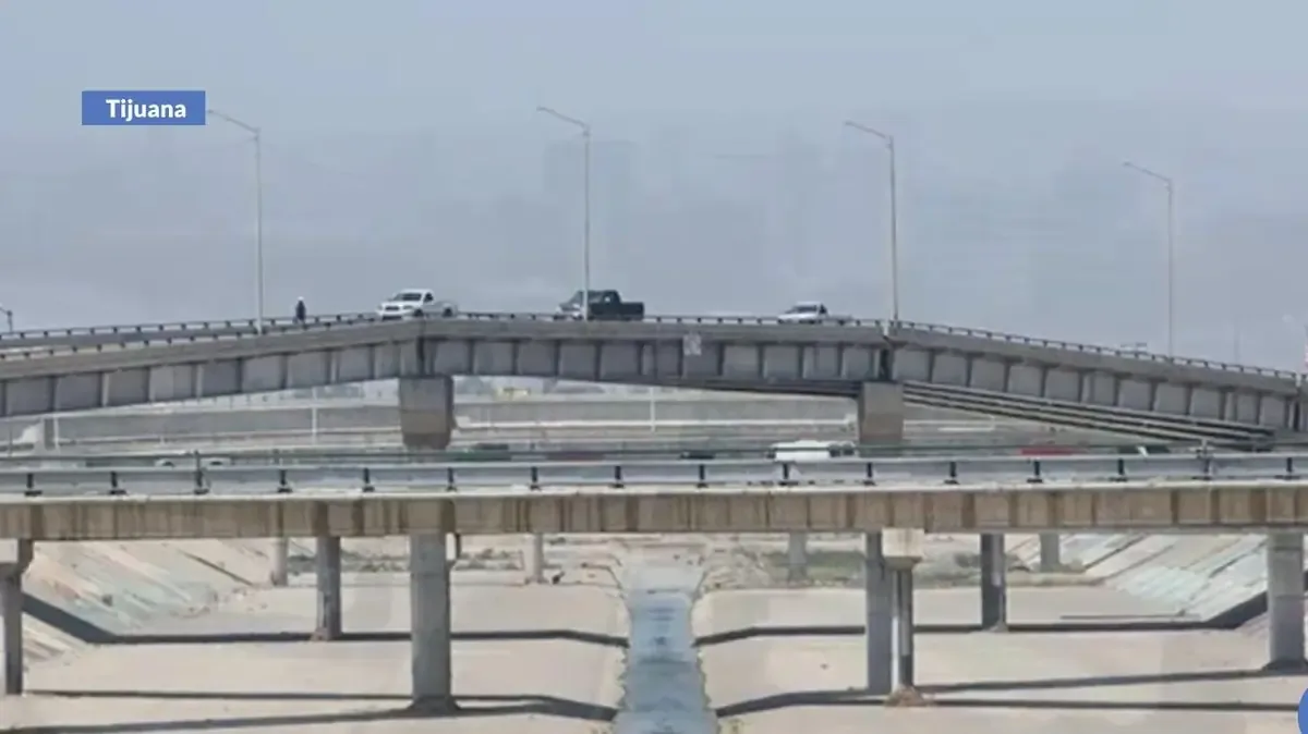 Expertos advierten sobre deficiencias en diseño de puentes recientes en Tijuana.