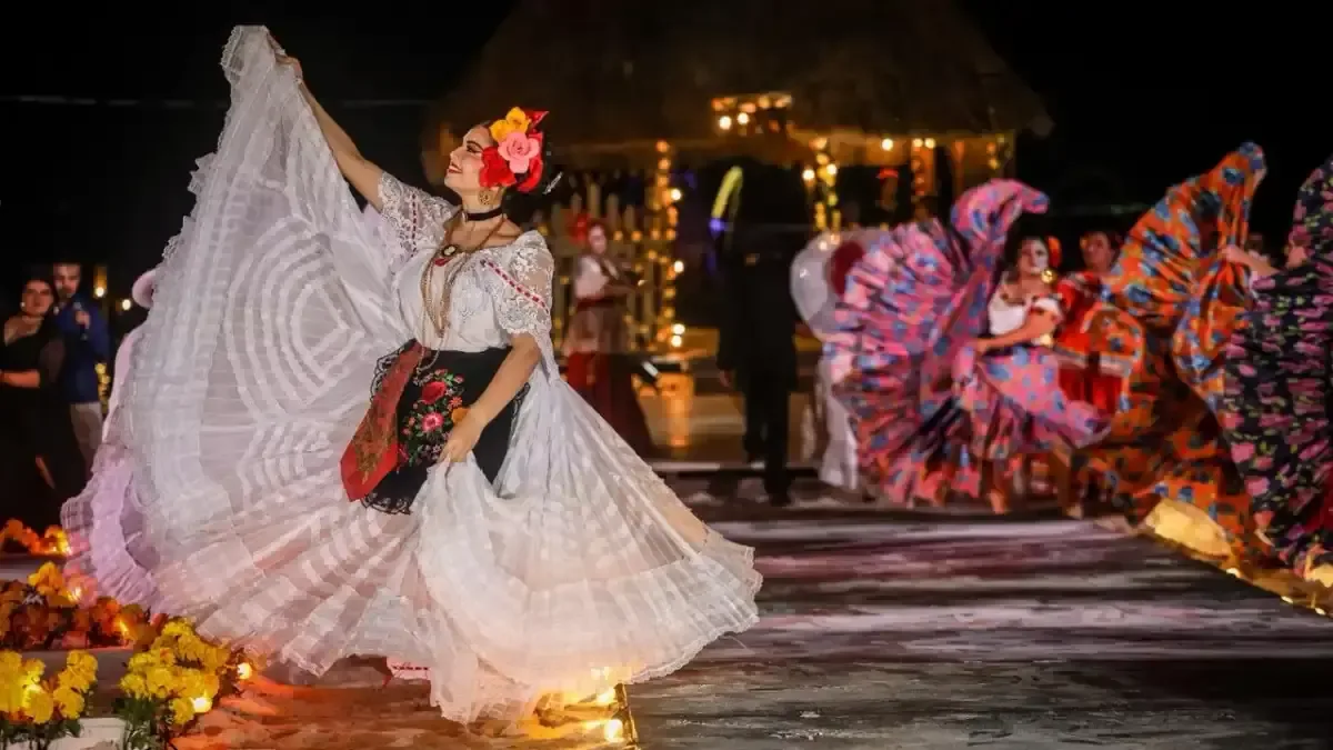 La celebración del Hanal Pixán busca preservar la tradición maya mientras se honran a los difuntos.