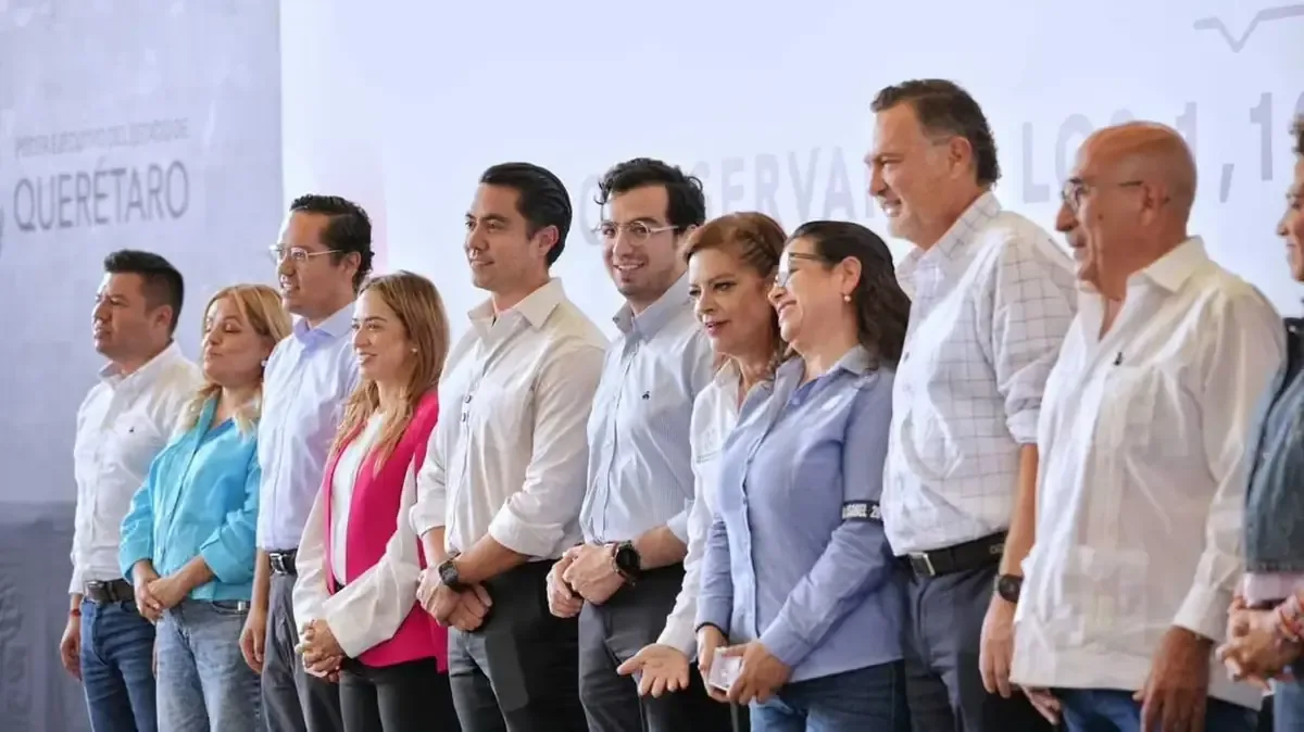 El reconocimiento a la labor de los caminero resalta su impacto en la infraestructura estatal.