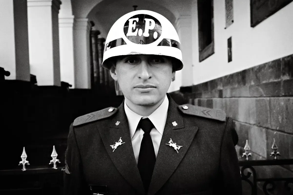 La creación de una academia de capacitación policial genera tensiones políticas entre estados y el gobierno federal.