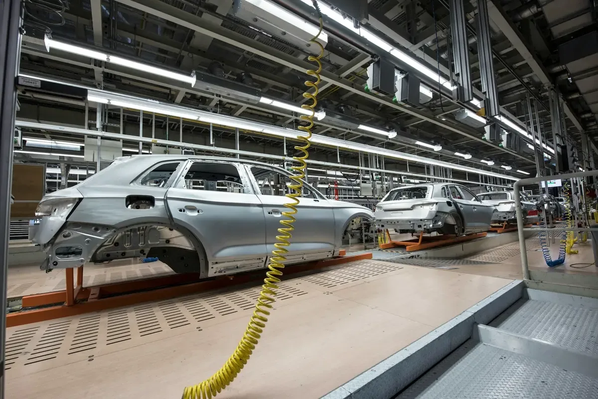 La inversión automotriz en el Bajío muestra un crecimiento notable con la creación de miles de empleos en la región.