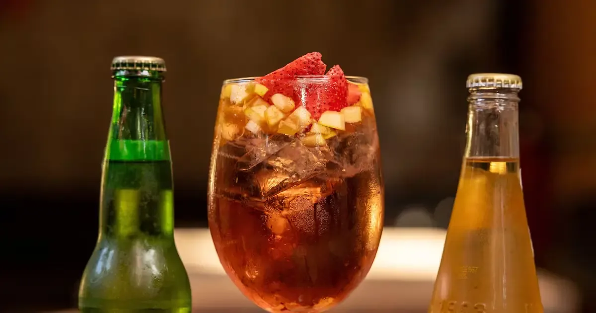 La Secretaría de Gobierno busca facilitar la regularización de establecimientos de venta de alcohol tras la expiración de sus licencias.