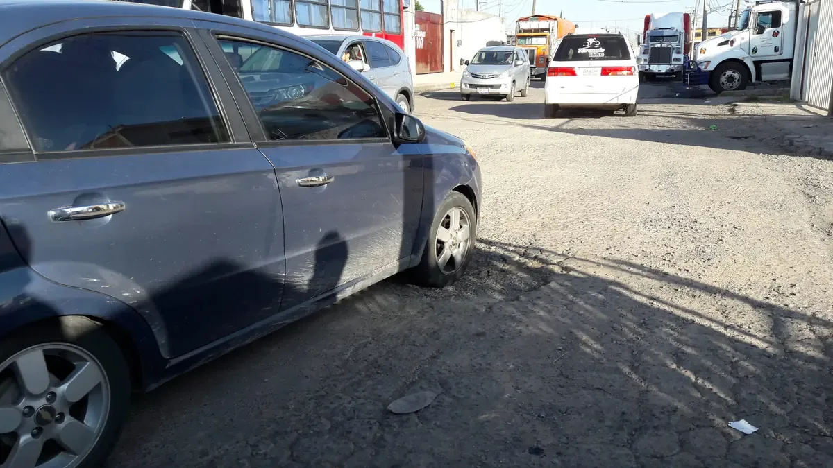El municipio activa cuadrillas para atender reportes de baches en menos de 48 horas.