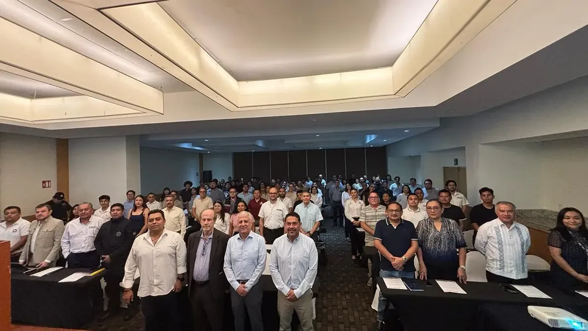 Autoridades de Quintana Roo intercambian experiencias sobre conectividad y digitalización para mejorar servicios públicos.