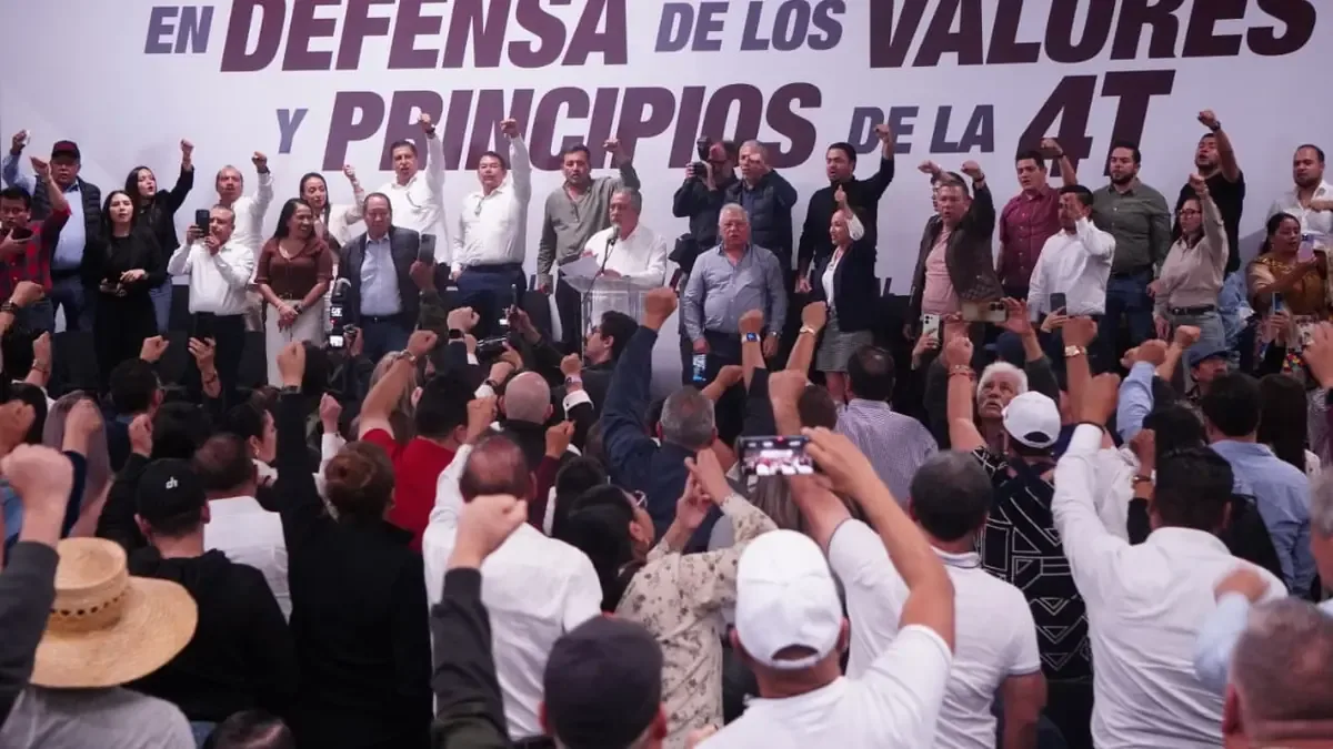 El senador con licencia Raúl Morón Orozco planea definir su futuro político a finales de noviembre.