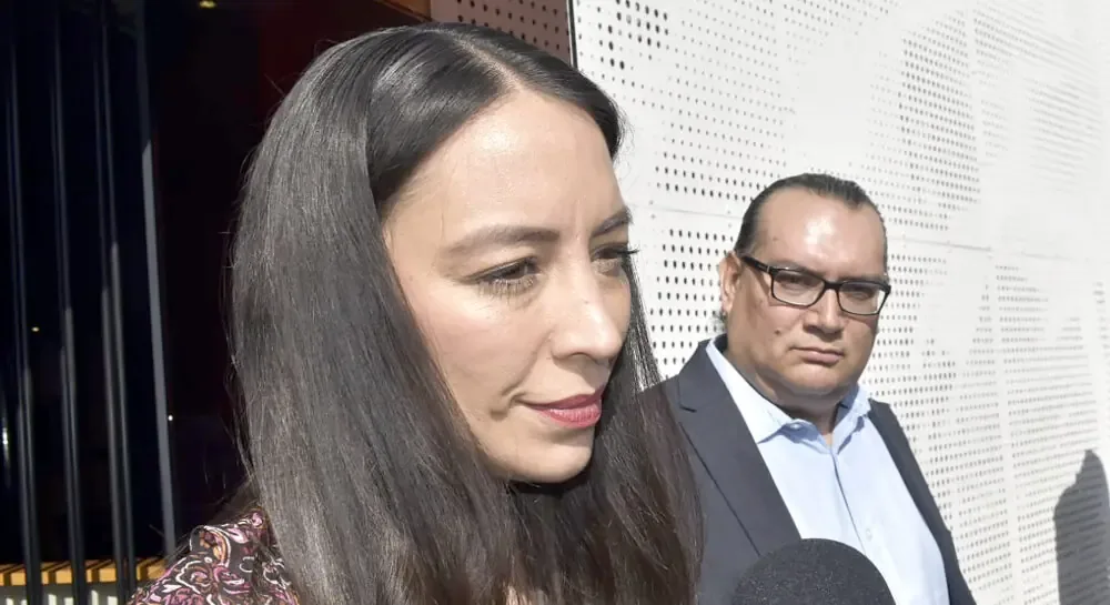 La senadora busca fomentar la organización civil para exigir atención a necesidades locales.
