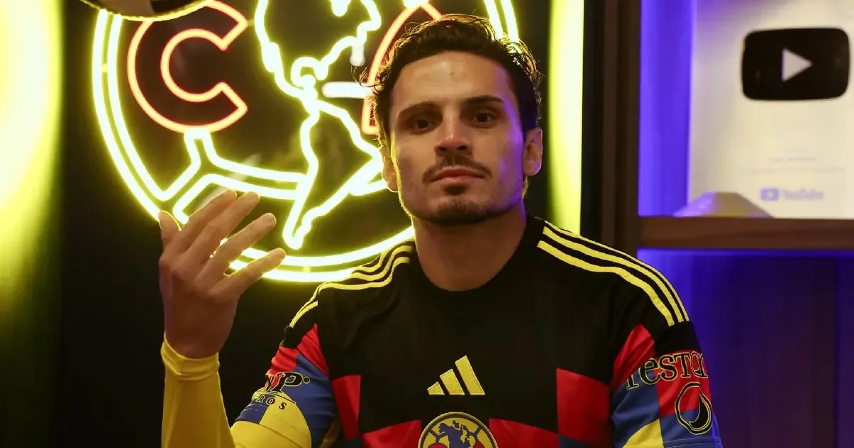 Raphael Veiga presentado como nuevo jugador del América ante los medios.