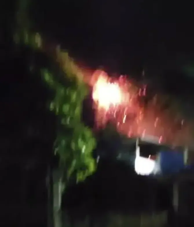 Una tormenta eléctrica afectó el suministro de energía en Guaymas y Empalme con fallas menores.