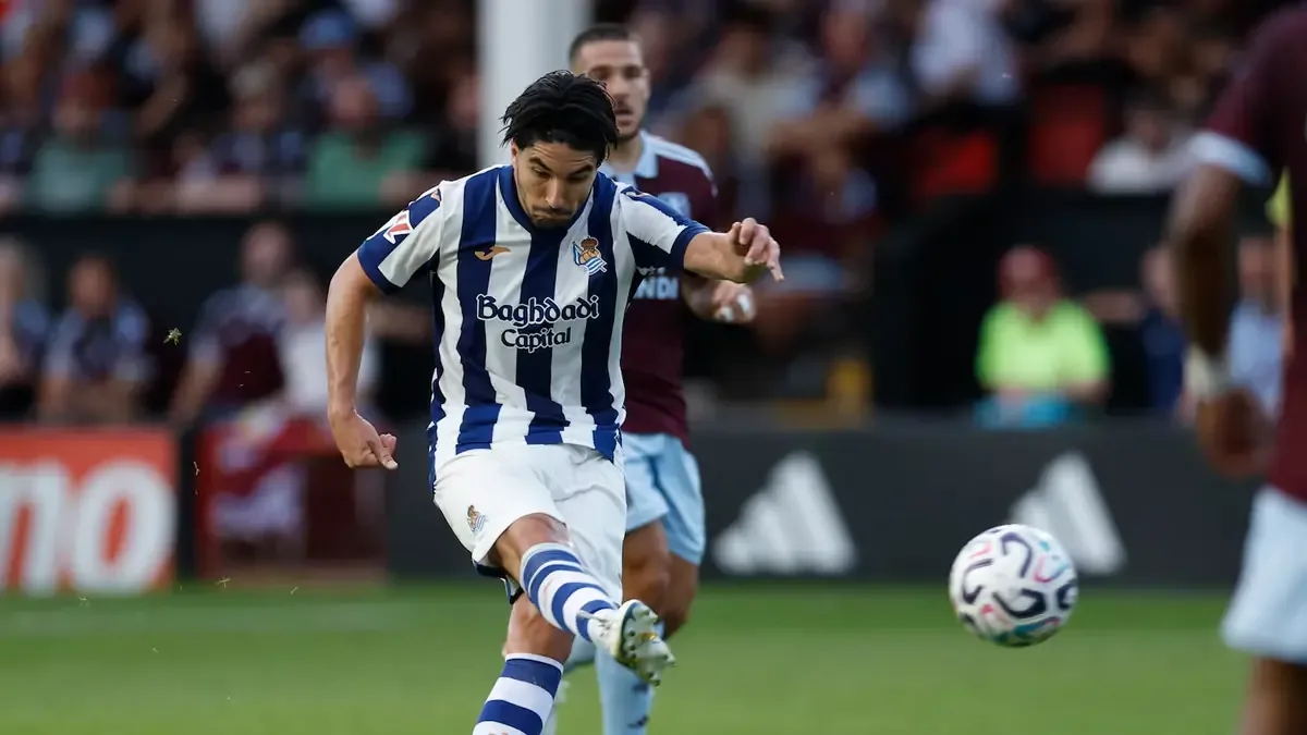 La Real Sociedad muestra su poder ofensivo en un emocionante partido en Birmingham.