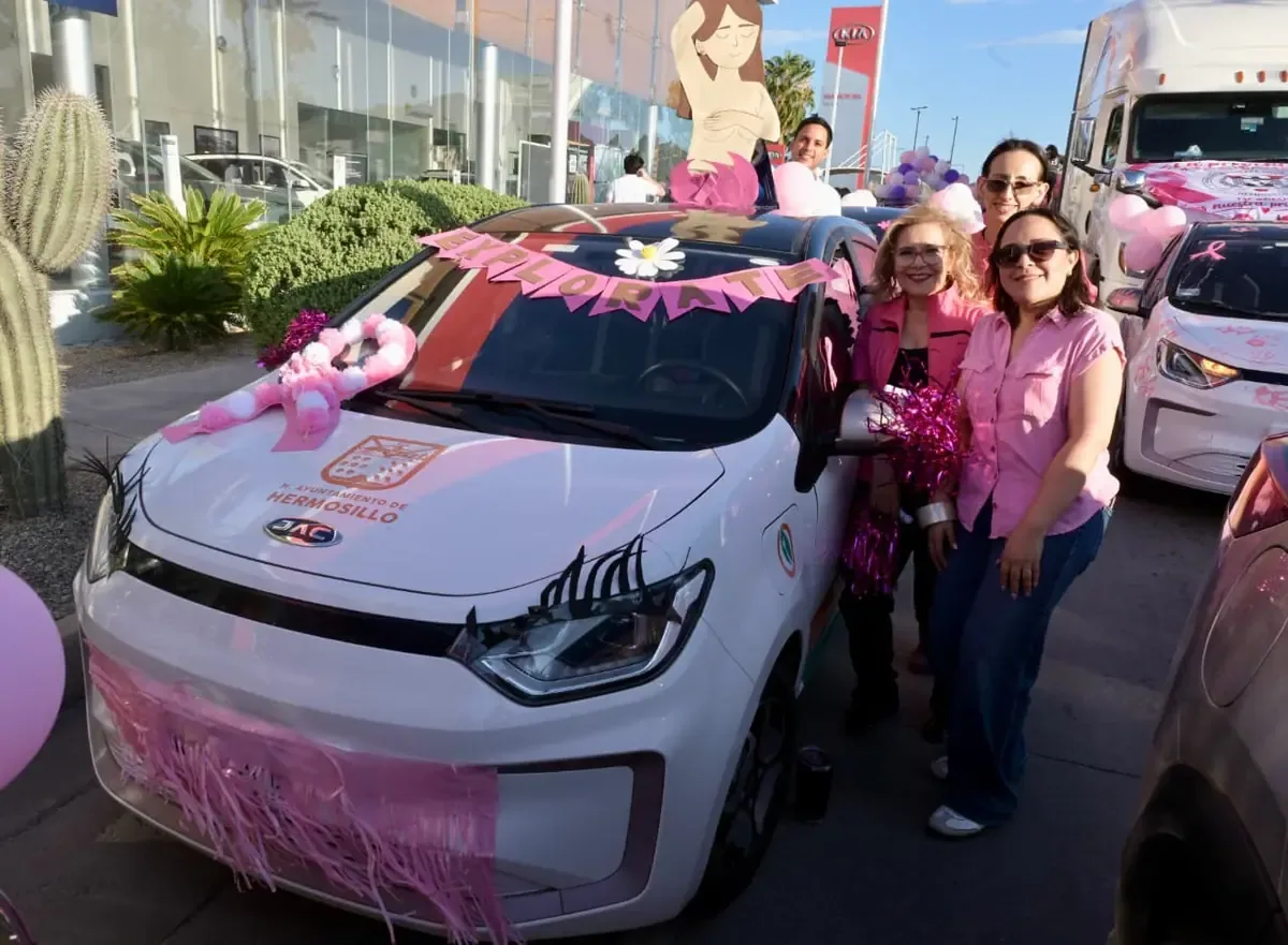 La caravana busca promover la detección oportuna del cáncer de mama en la población.