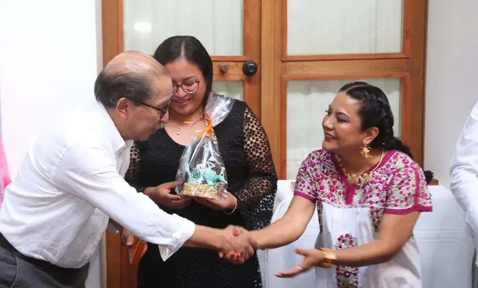 Reconocimiento a Bailón Corres resalta la importancia de derechos indígenas en el país.