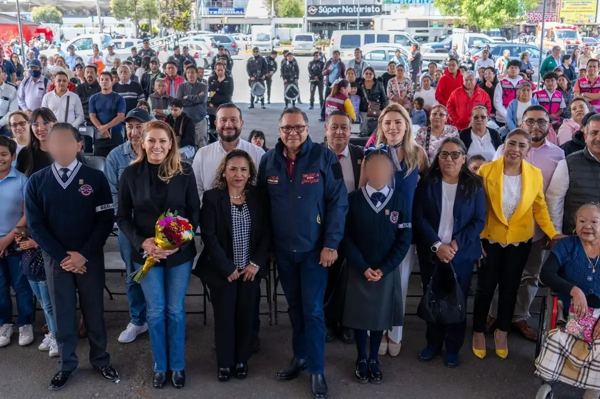 Reconocimiento a la importancia del Mercado Licenciado Benito Juárez en la economía local y la comunidad.