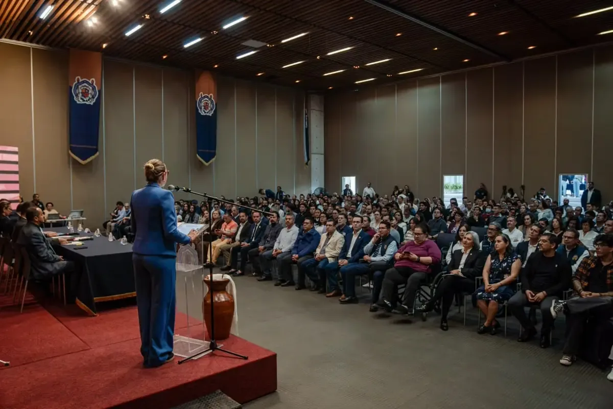 La rectora Ávila González resalta la importancia de las reformas para el futuro de la UMSNH.