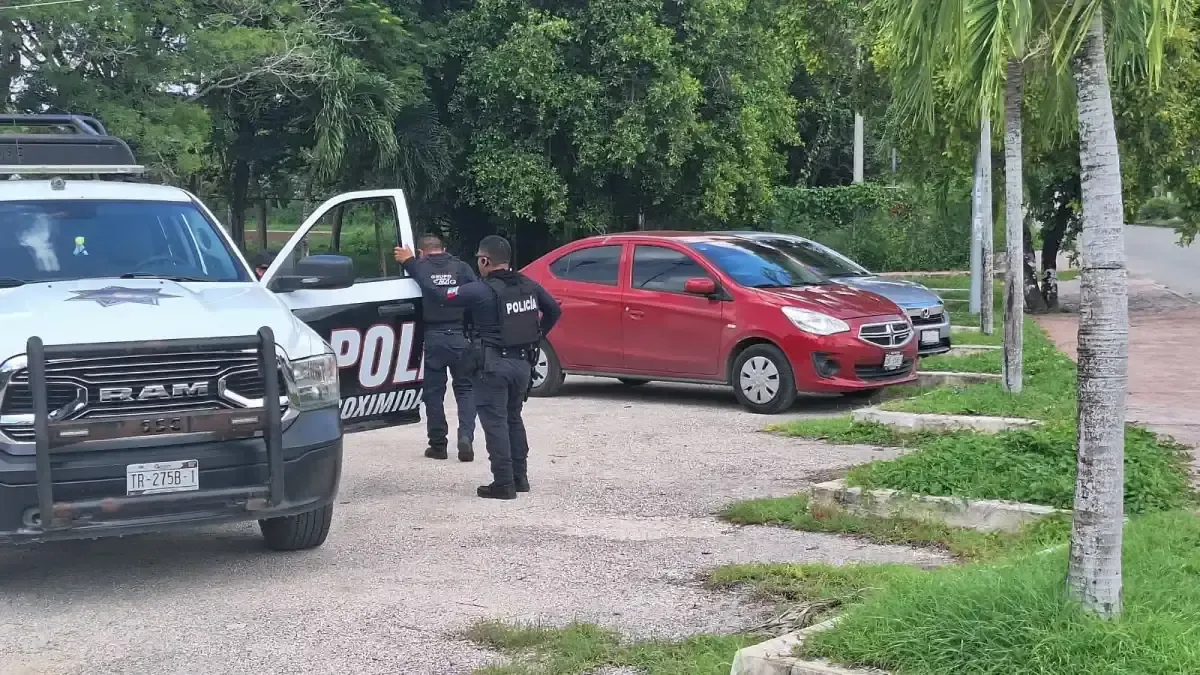 La intervención policial resultó en la localización de vehículos pertenecientes a empresas de renta.