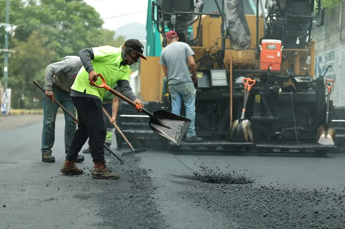 La nueva carpeta asfáltica facilita el tránsito y aumenta la seguridad en la zona norte de la ciudad.