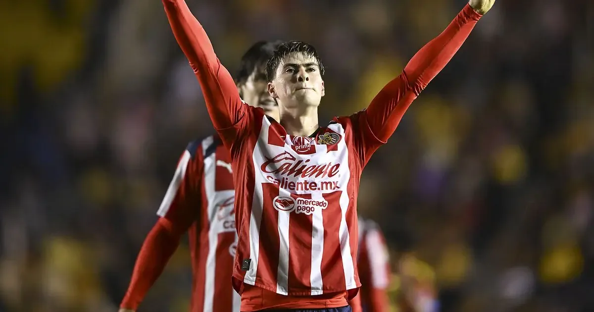 Referentes del club elogian el talento del joven delantero como futuro líder del Rebaño Sagrado.