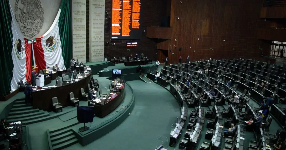 Reformas del Congreso generan incertidumbre en la economía mexicana.