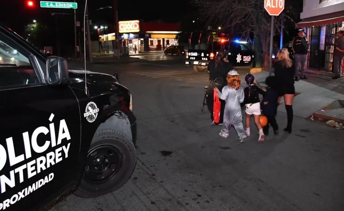 Ante el aumento de menores en las calles, autoridades refuerzan operativos para garantizar la seguridad durante Halloween.