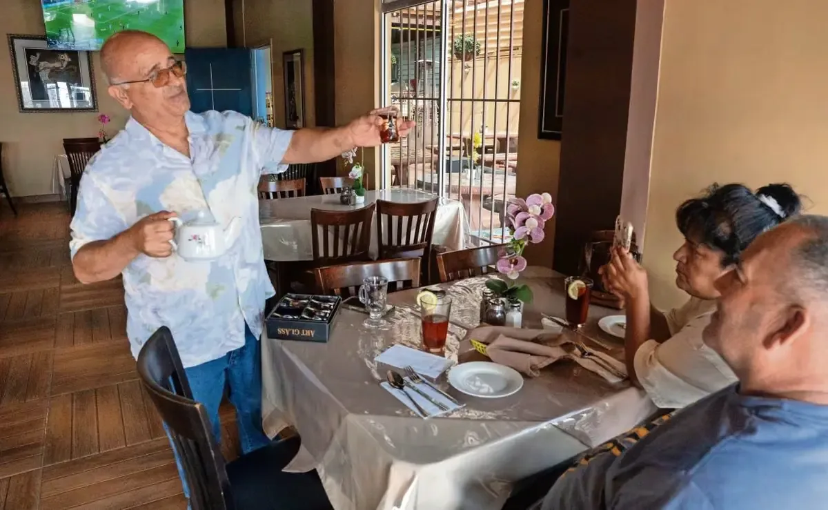 Un restaurante en Tijuana se convierte en punto de encuentro para la comunidad iraní durante la Copa del Mundo.