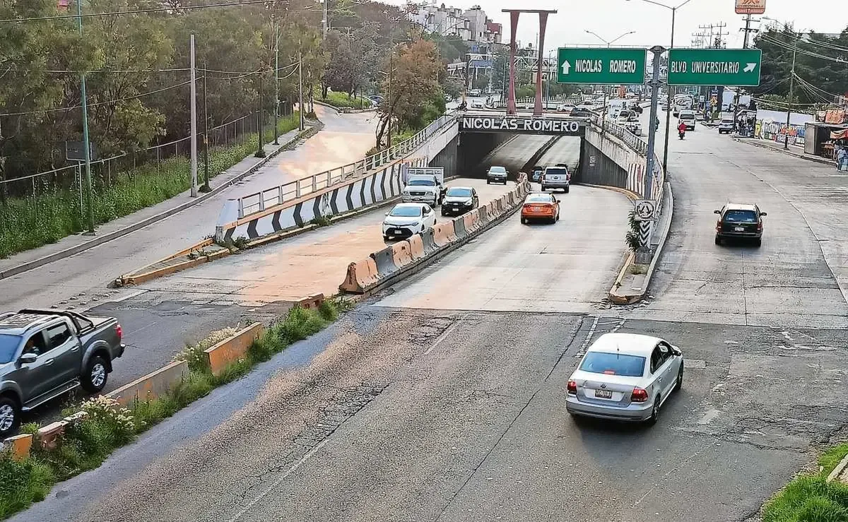 La obra busca mejorar la vialidad entre Tlalnepantla y Villa del Carbón, generando congestión temporal.