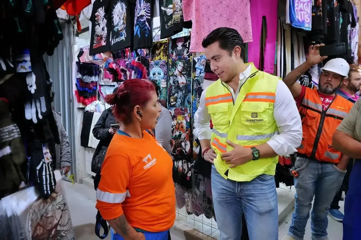 La intervención del mercado Escobedo incluye mejoras en drenaje y sanitarios para más de 160 mil personas.