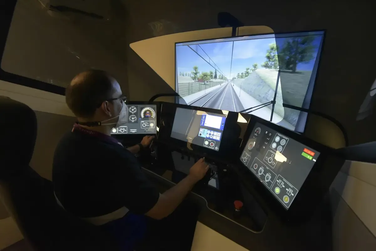 La Escuela Técnica Profesional de Conducción y Operaciones busca reforzar el sector ferroviario en México.