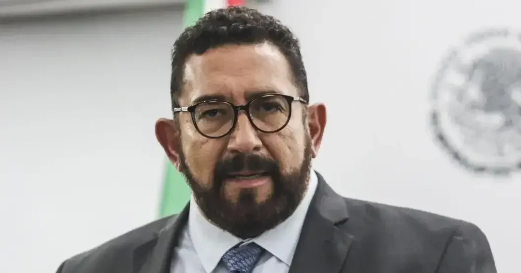 La salida del portavoz impacta la comunicación de la Fiscalía General de la República.