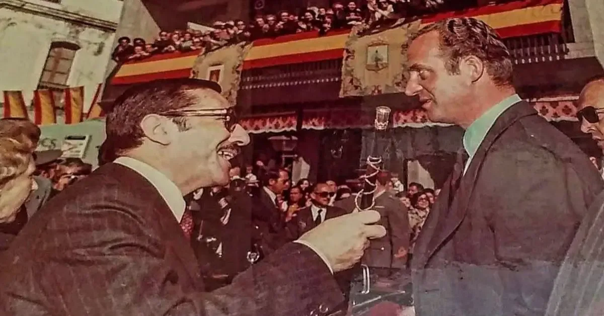 Rescatamos la memoria de alcaldes que dejaron huella en Algeciras, destacando su legado en la ciudad.