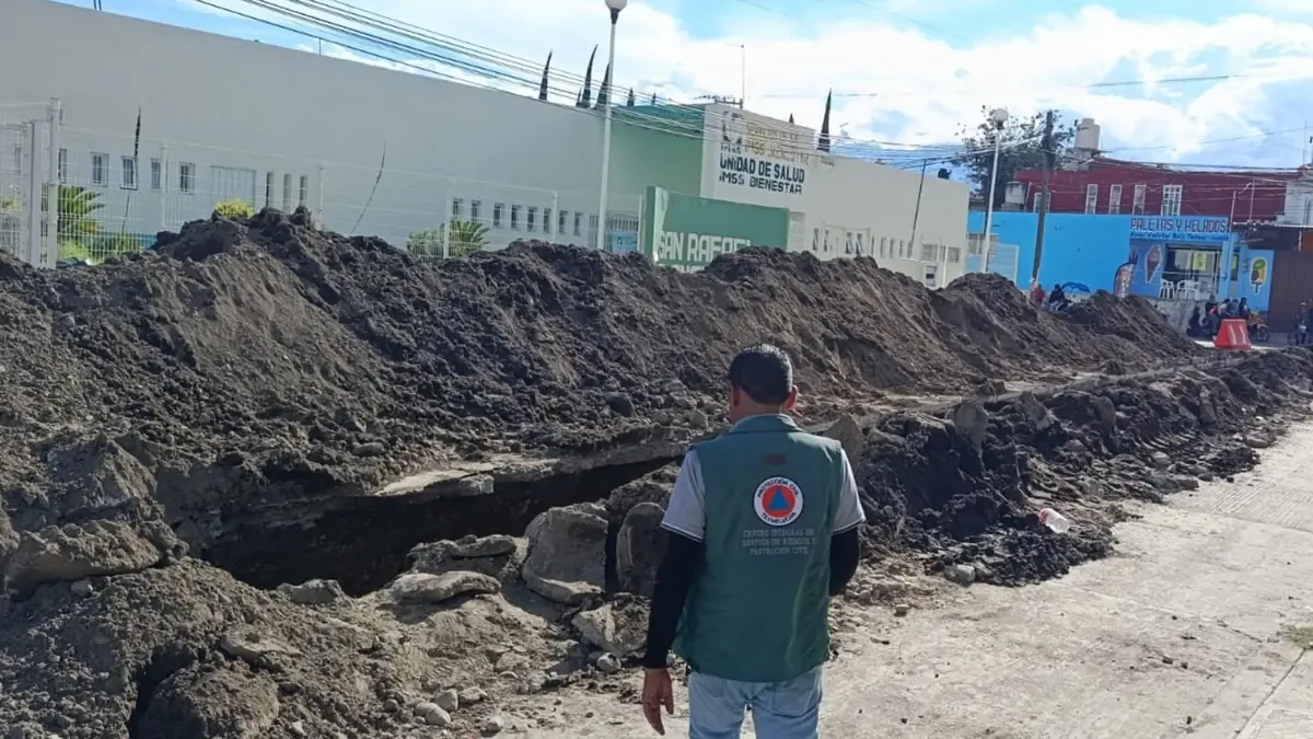 La intervención de Protección Civil evitó una tragedia mayor y se trasladó a los afectados a un hospital.