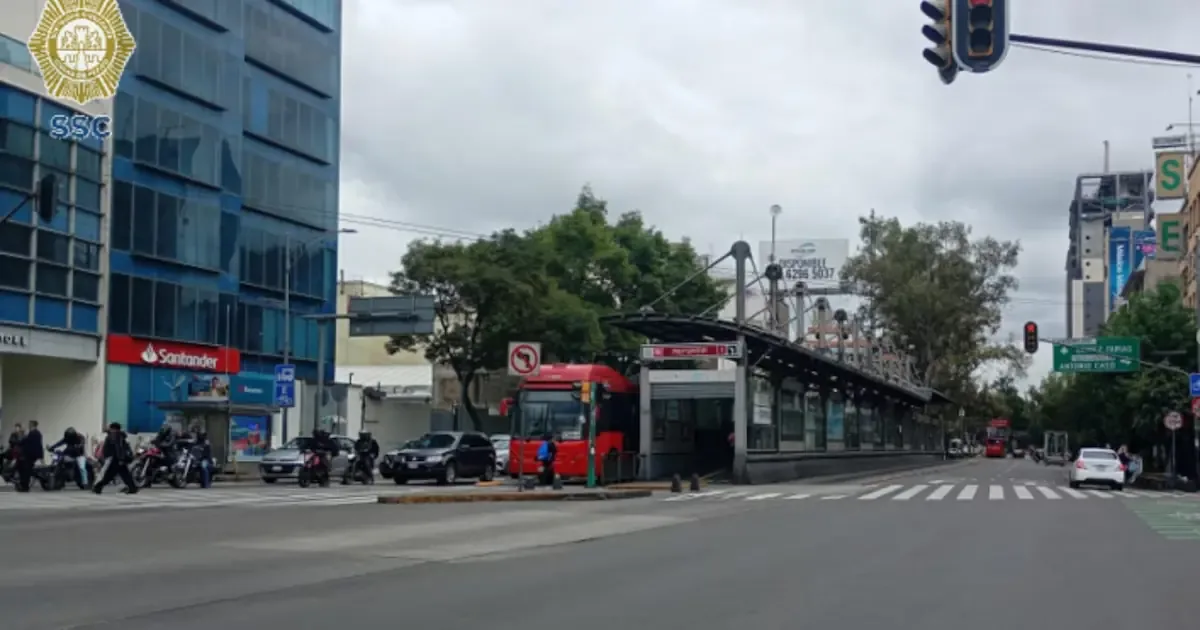 La circulación se normaliza tras diversas manifestaciones y actividades culturales en la Ciudad de México.