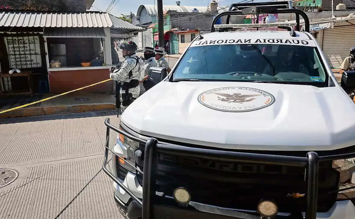 Restos humanos hallados en una bolsa en Tultitlán, generando inquietud en la comunidad.