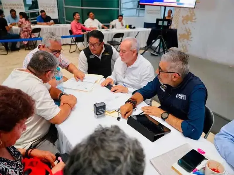 Ciudadanos de Tuxtla Gutiérrez reciben atención directa y soluciones rápidas a sus demandas.