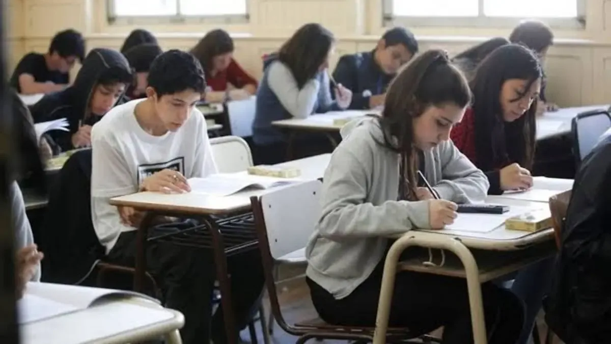La evaluación internacional revela preocupantes datos sobre el aprendizaje de estudiantes en Argentina.
