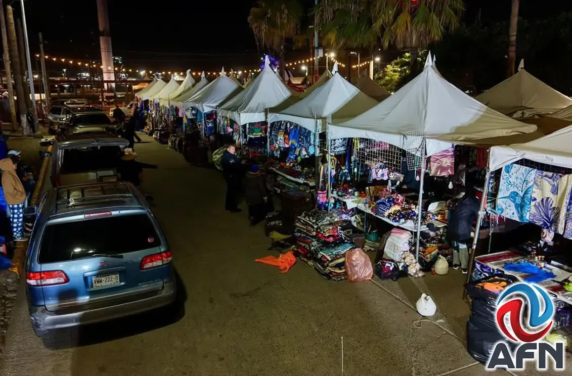 La acción busca regular el comercio en la zona y restablecer el paso vehicular.