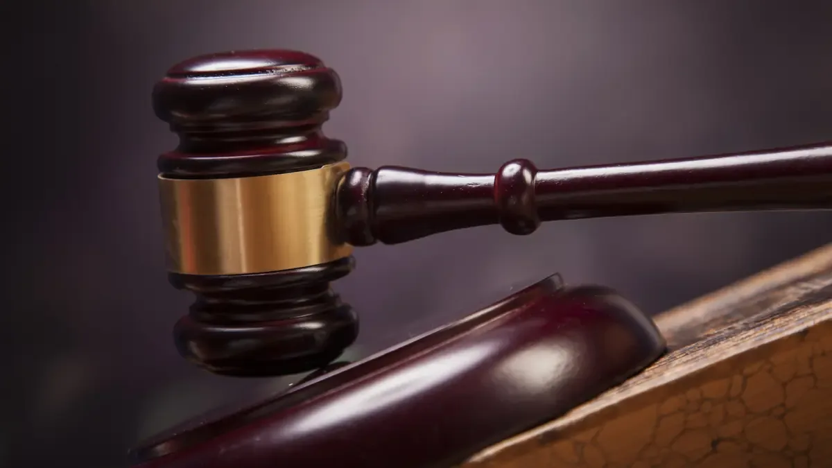 El Tribunal de Disciplina Judicial investiga una queja formal presentada por un abogado litigante.