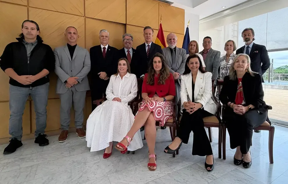 Se abordaron temas esenciales para optimizar servicios consulares en Venezuela.