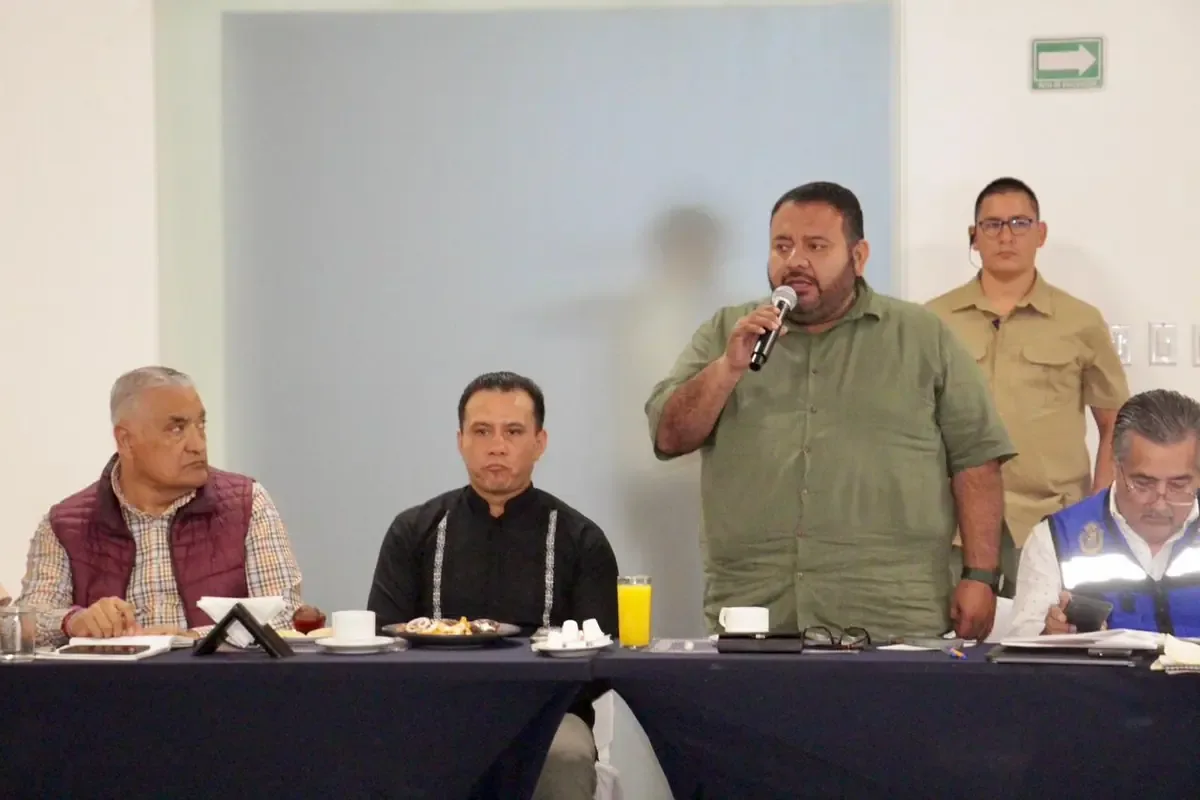 Reunión con municipios permite coordinar estrategias para demandas sociales en Guerrero.