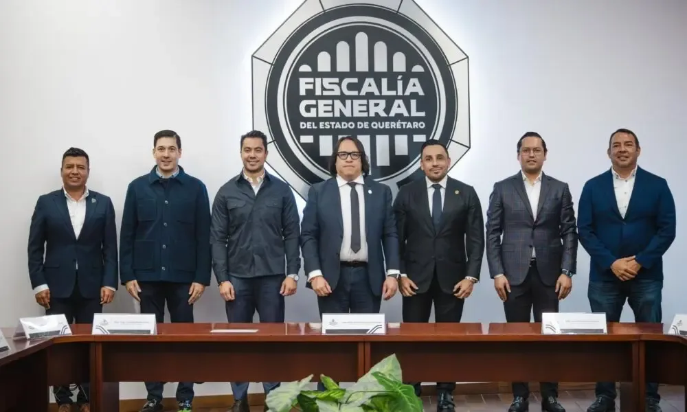 Reunión de autoridades para fortalecer la seguridad en Querétaro.