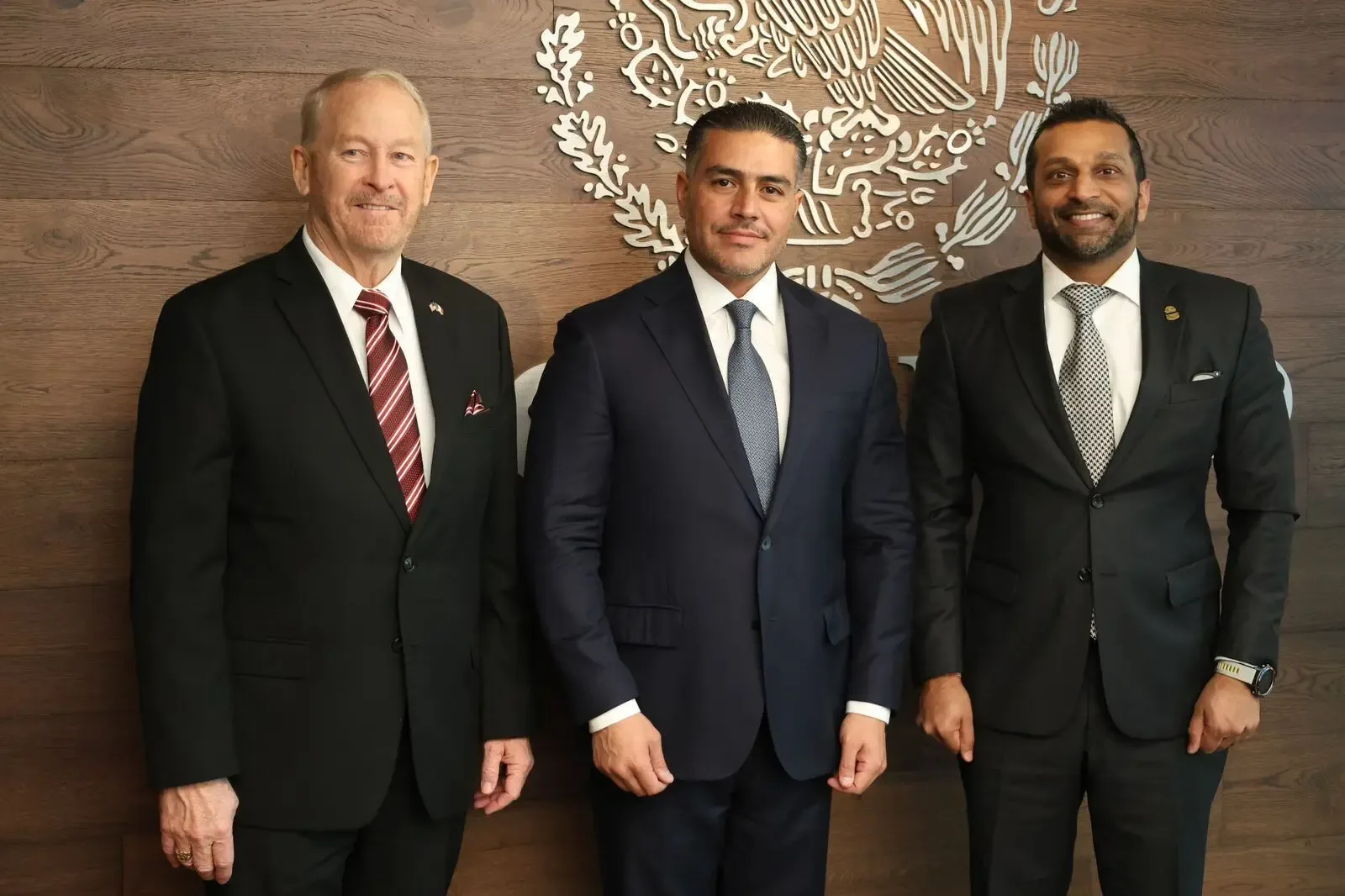 Reunión entre Omar García Harfuch y Kash Patel para discutir seguridad.