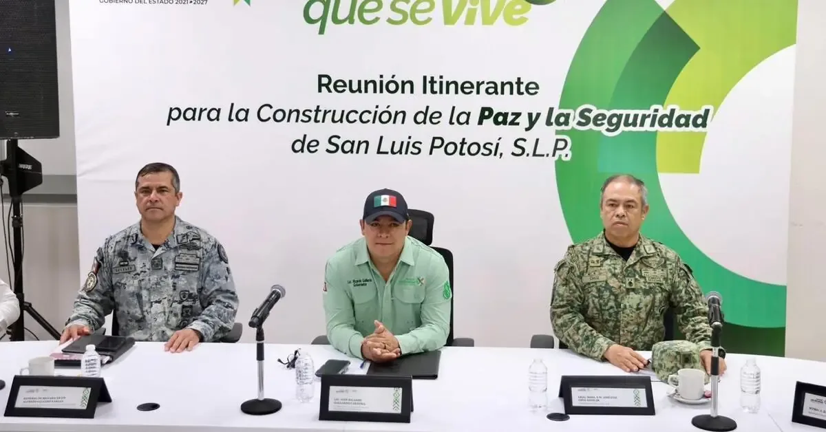 El gobernador Gallardo coordina acciones para mejorar la seguridad en carreteras y zonas turísticas.